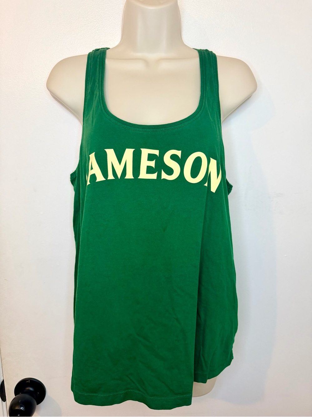 Jameson Irish Whiskey Tank Top Women's Large Green Racerback Promo Logo - Picture 2 of 7